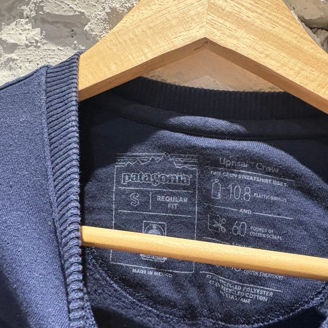 파타고니아 네이비 맨투맨 상품이미지7