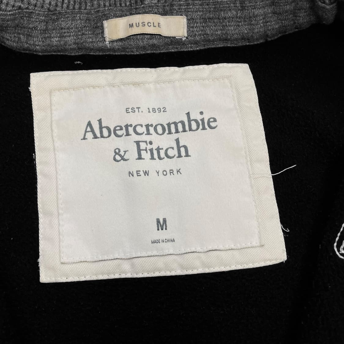 아베크롬비 아치 로고 후드집업 네이비 상품이미지4