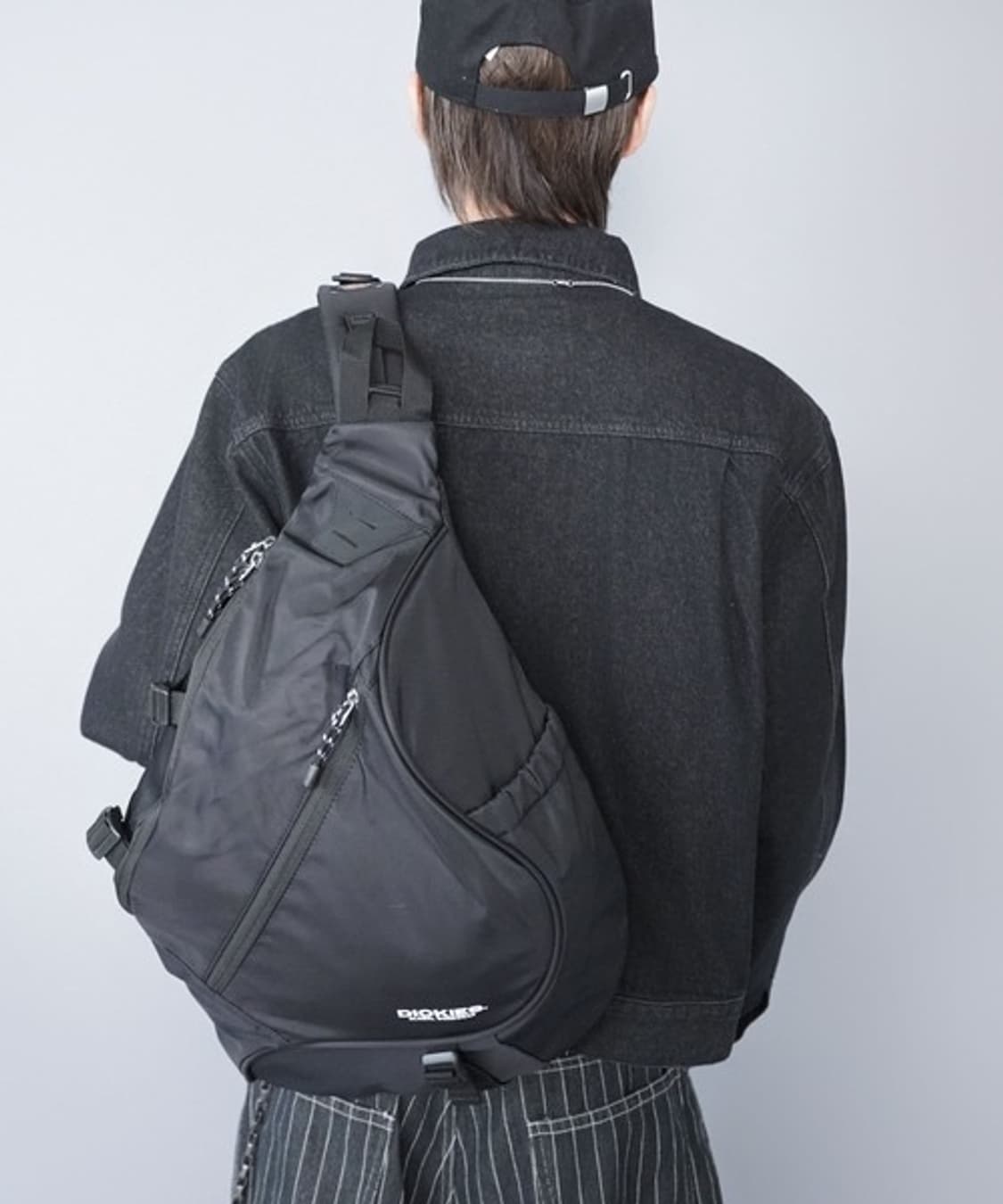 디키즈 원숄더 슬링 백팩 상품이미지3