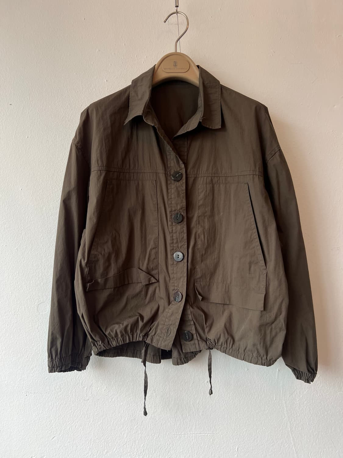 앳지 AtG 여성 카키 바람막이점퍼 크롭점퍼 상품이미지2