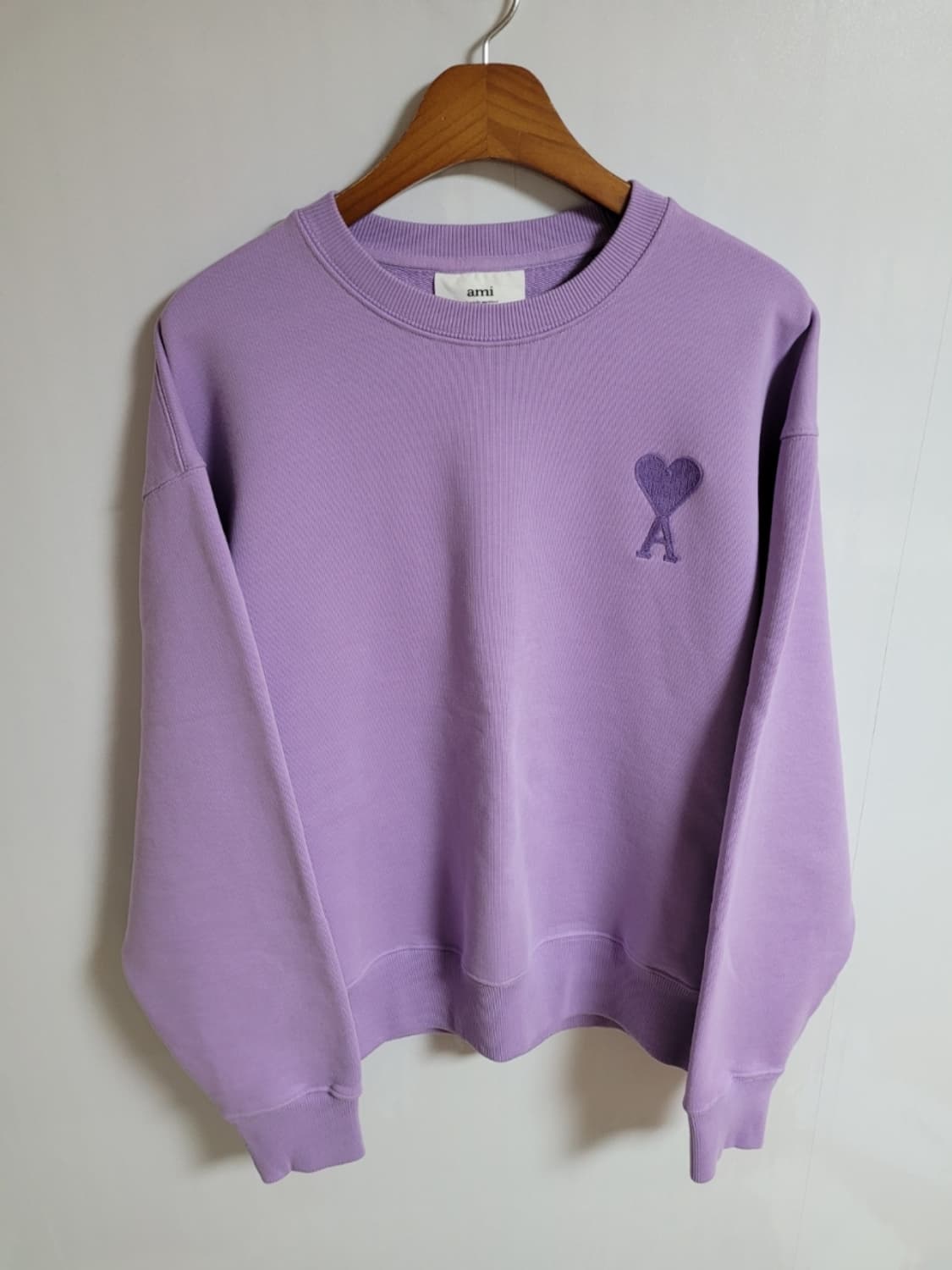[XL] 아미 퍼플 톤앤톤 빅하트 자수 맨투맨 E21HJ028 상품이미지1