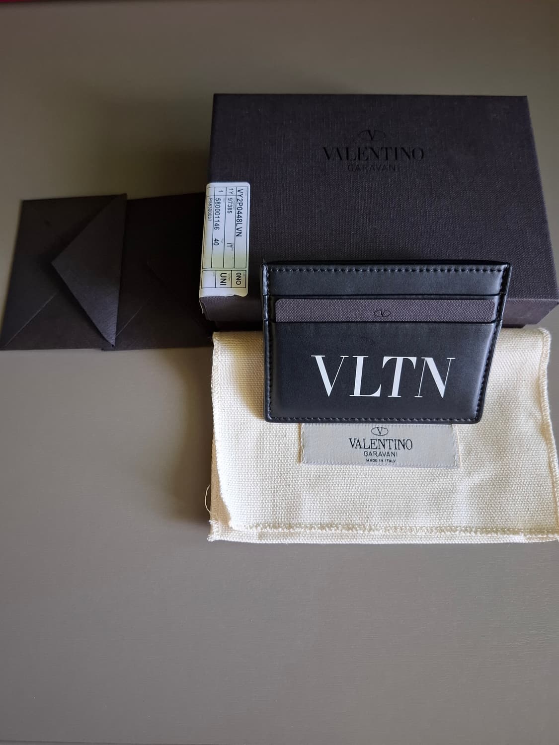 발렌티노 VLTN 카드지갑 블랙 새상품 상품이미지1
