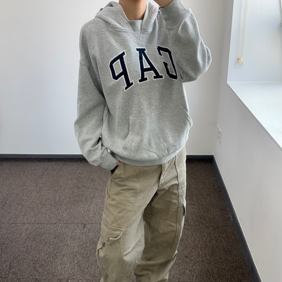 Gap 갭 네이비 로고 그레이 후드티  상품이미지2