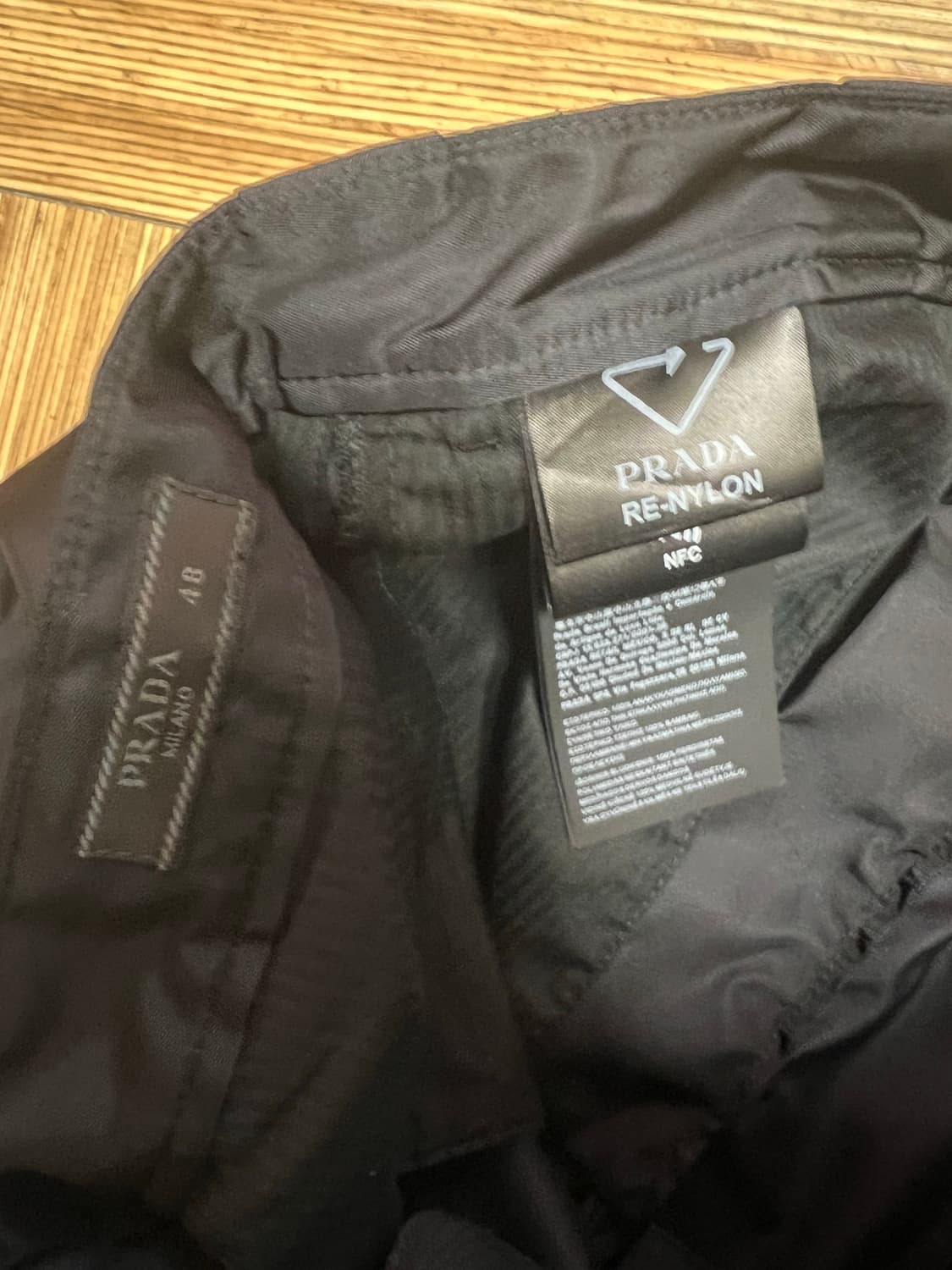 프라다 리나일론 팬츠 블랙 48 상품이미지5
