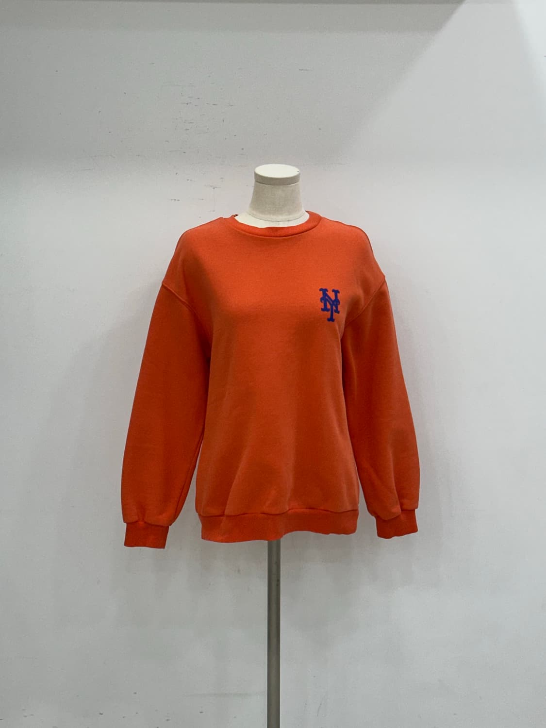 MLB 맨투맨 상품이미지1