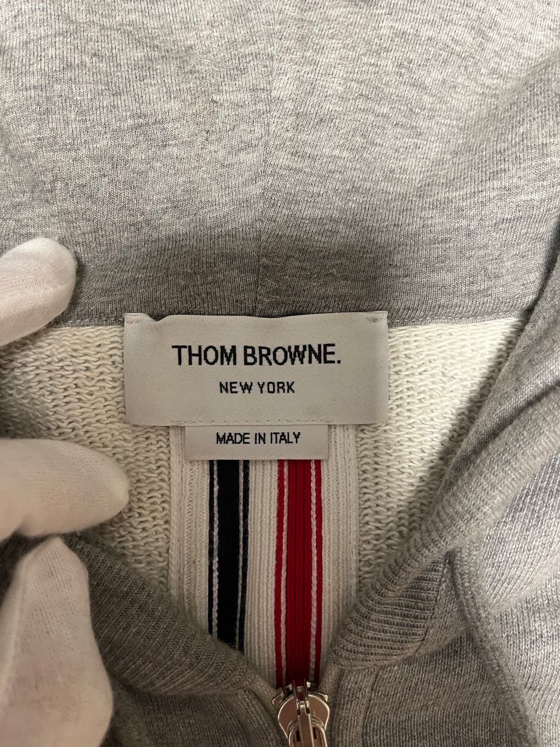 톰브라운 백삼선 후드집업 상품이미지3