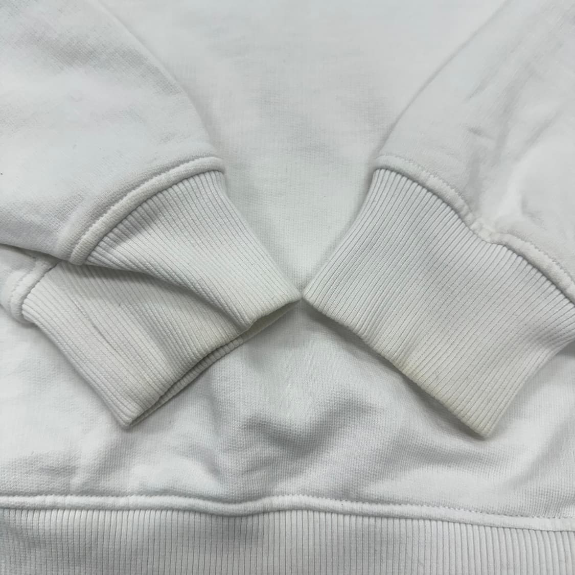 아미 맨투맨 상품이미지5