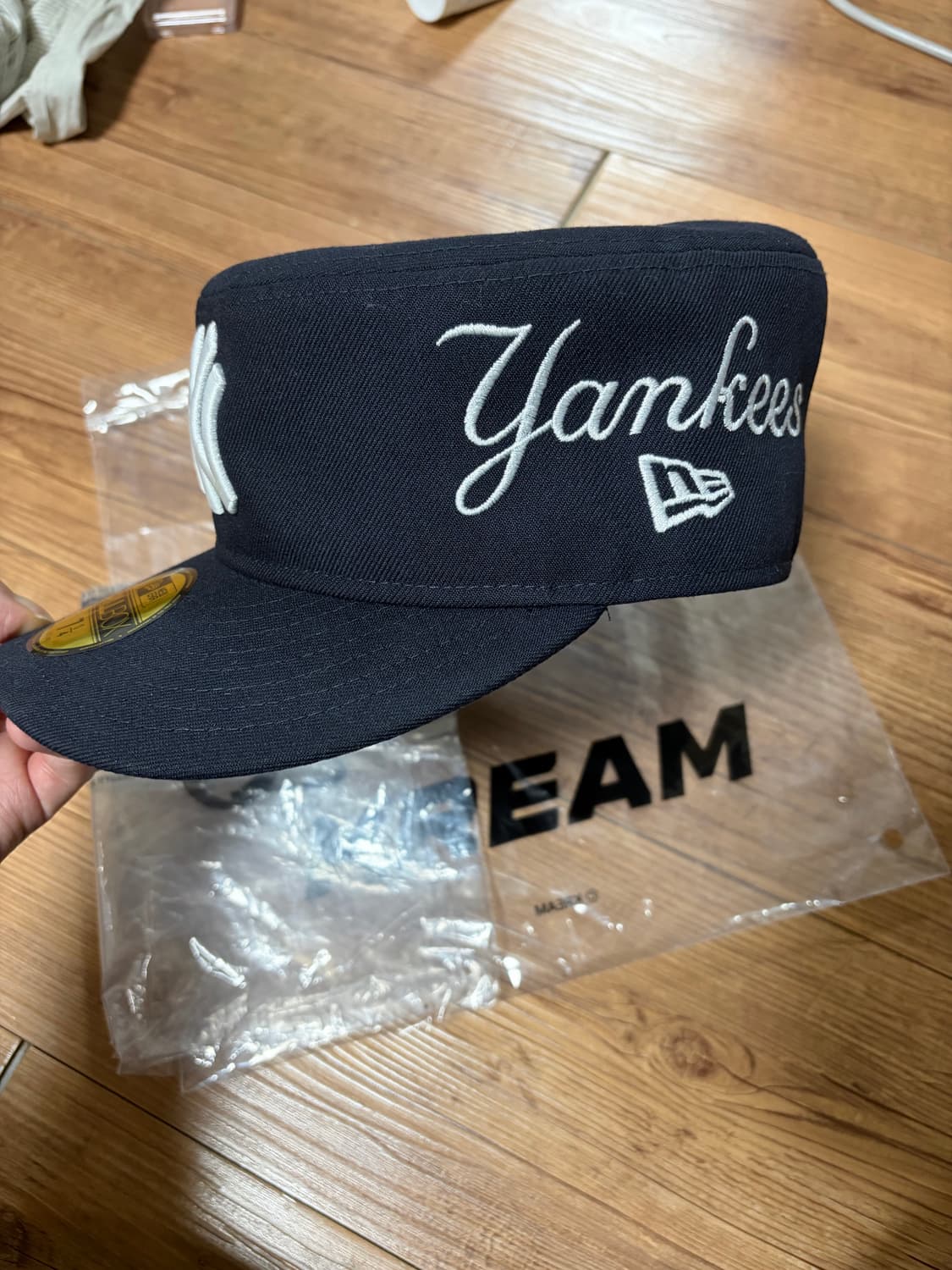 뉴에라 MLB 뉴욕양키스 필박스 7 1/4 (57.7cm) 상품이미지4