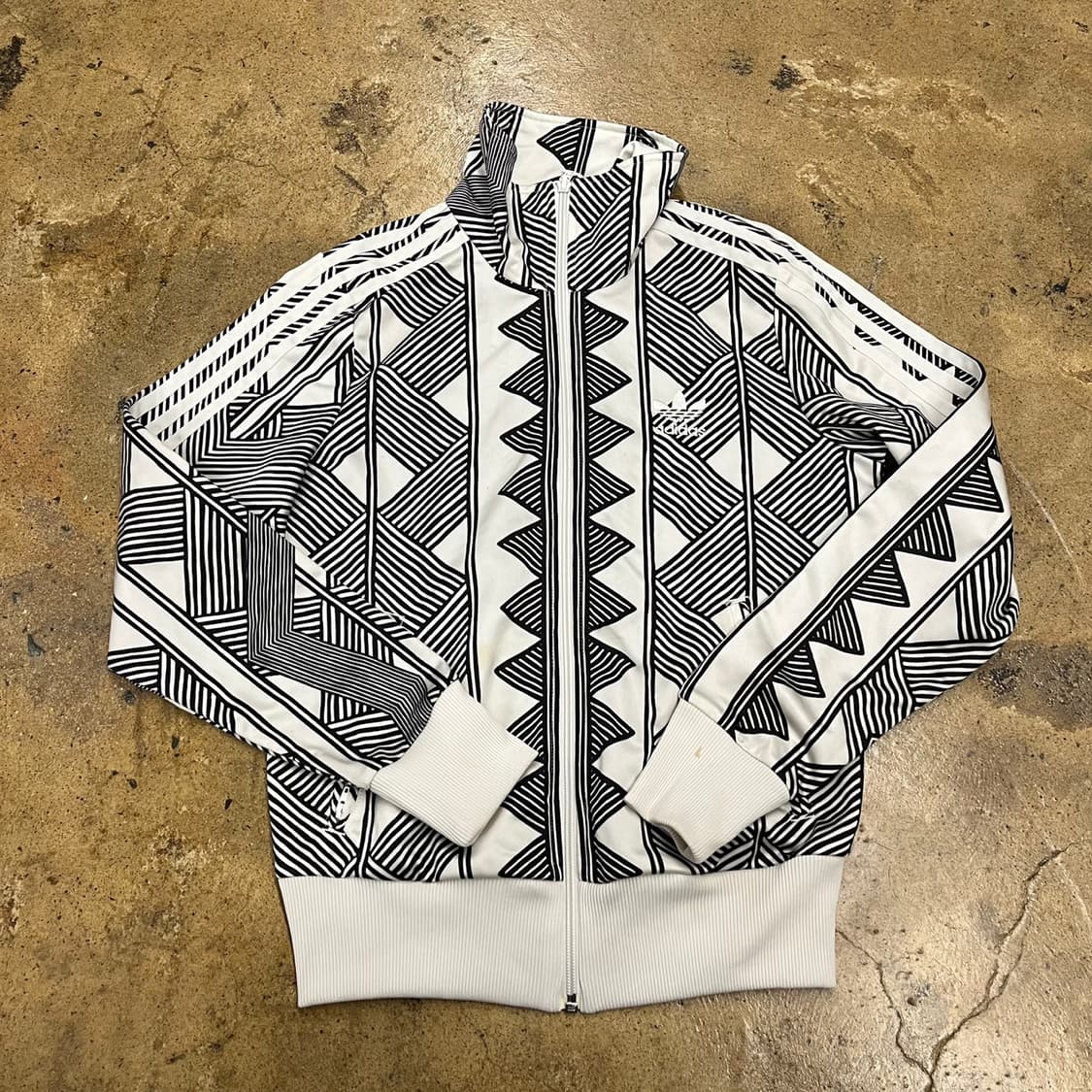 [정품/S] 아디다스 블랙 화이트 패턴 트랙탑 져지 b8 상품이미지2