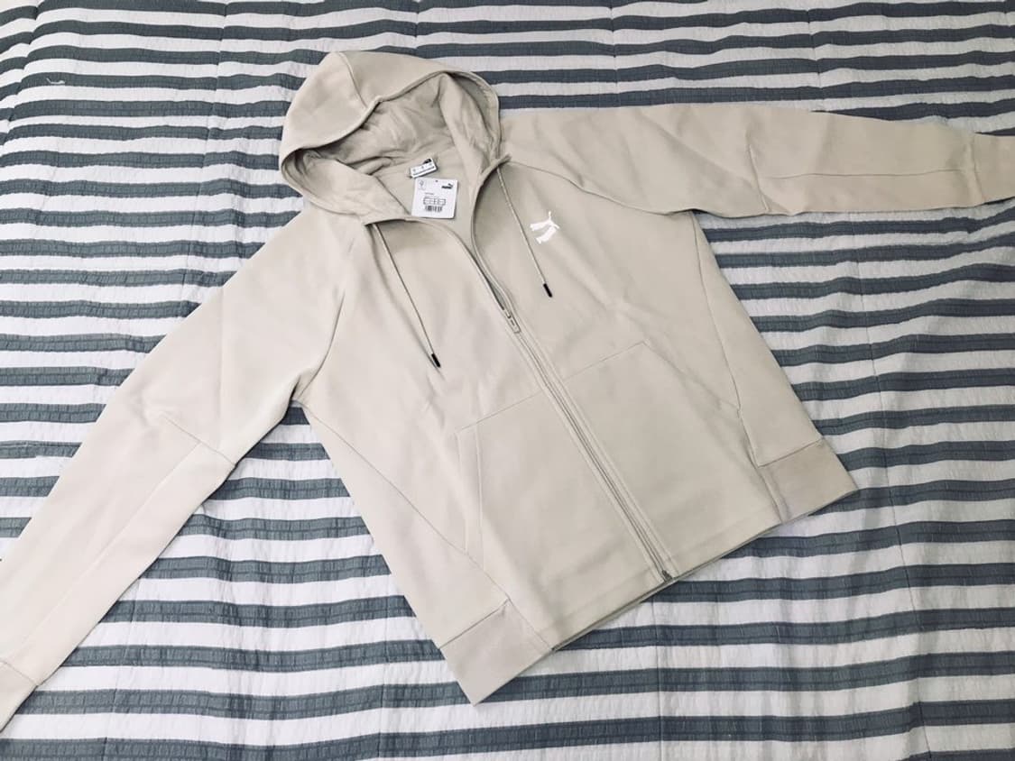 (새상품) 퓨마 테크팩 셋업 오트밀 크림 집업후드 스웻셔츠 반바지 105 상품이미지2
