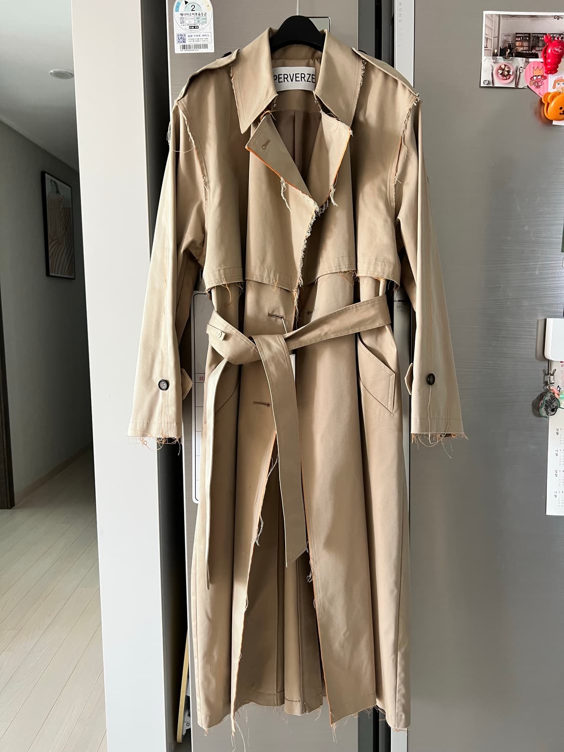PERVERZE 베이지 트렌치 코트 새상품 상품이미지4