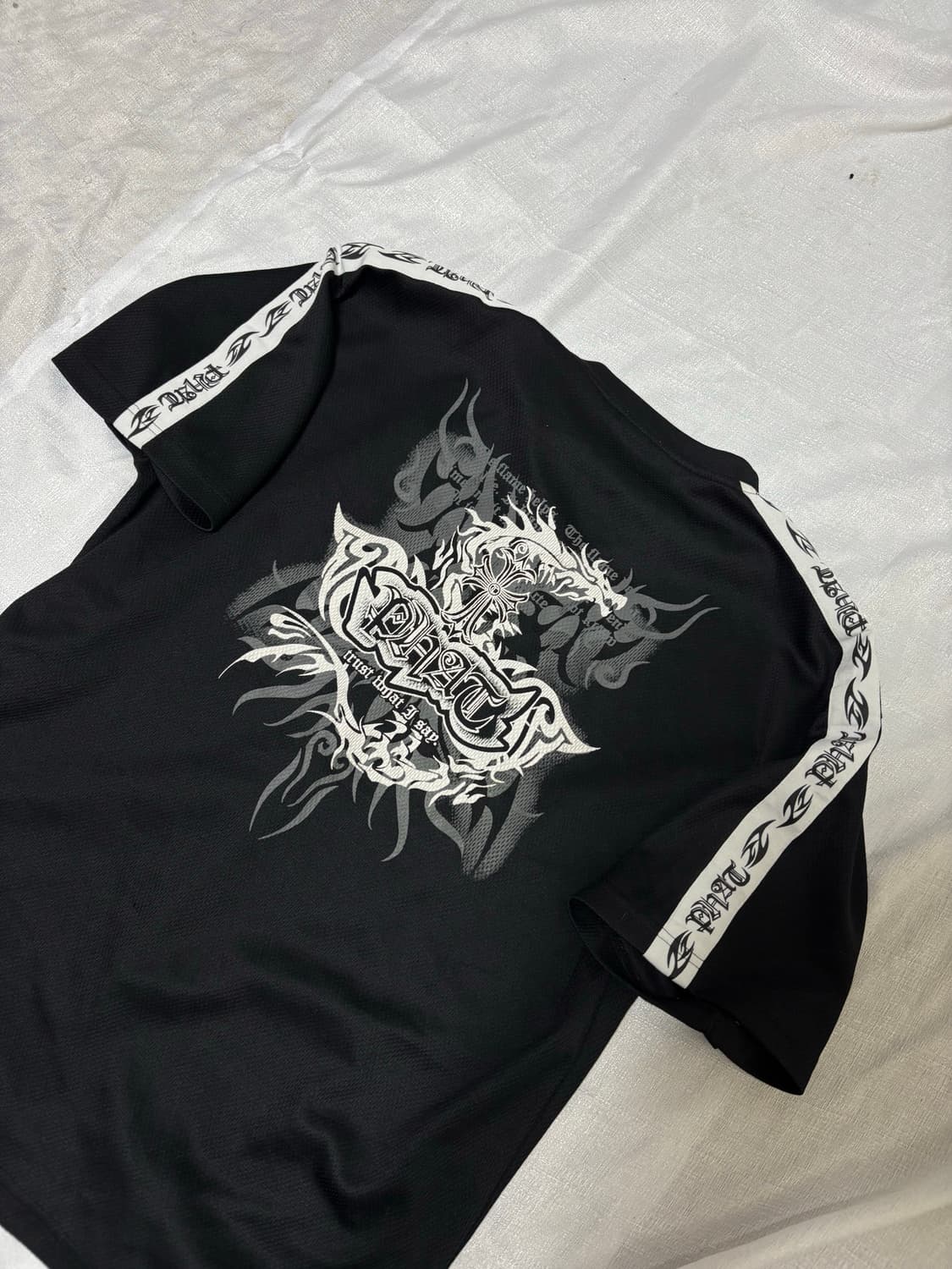 “Unknown” Oriental Dragon Print Tee 상품이미지2