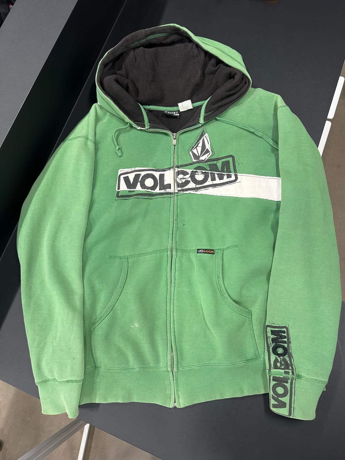 볼컴 Y2K 그린 오버핏 그런지 프린팅 후드 집업 상품이미지4