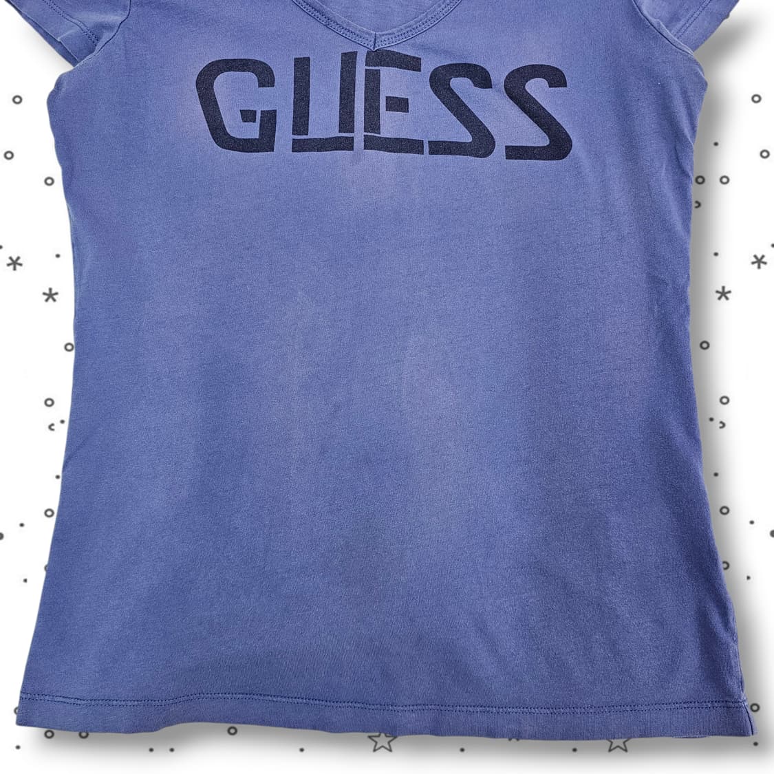 GUESS 게스 브이넥 반팔 티셔츠 상품이미지4