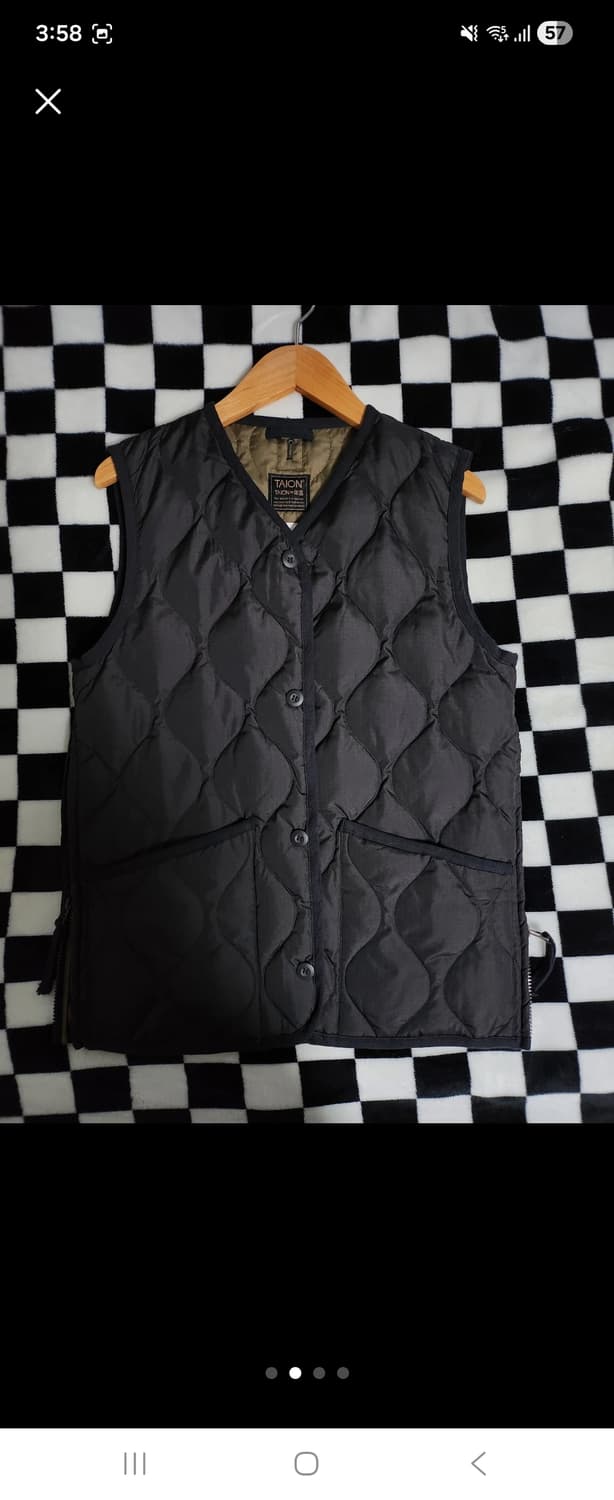 타이온 밀리터리 버튼 v넥 다운베스트 상품이미지2