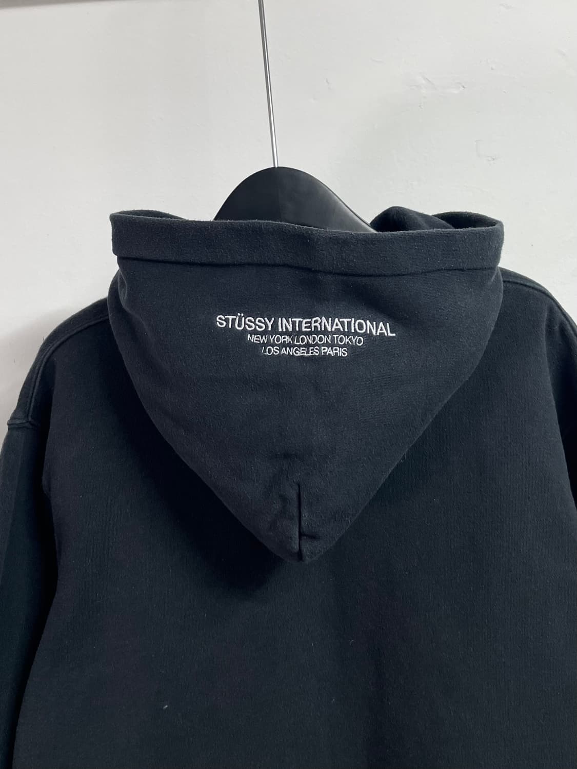 스투시 빅로고 스펠아웃 후드티 (on.599) 상품이미지4