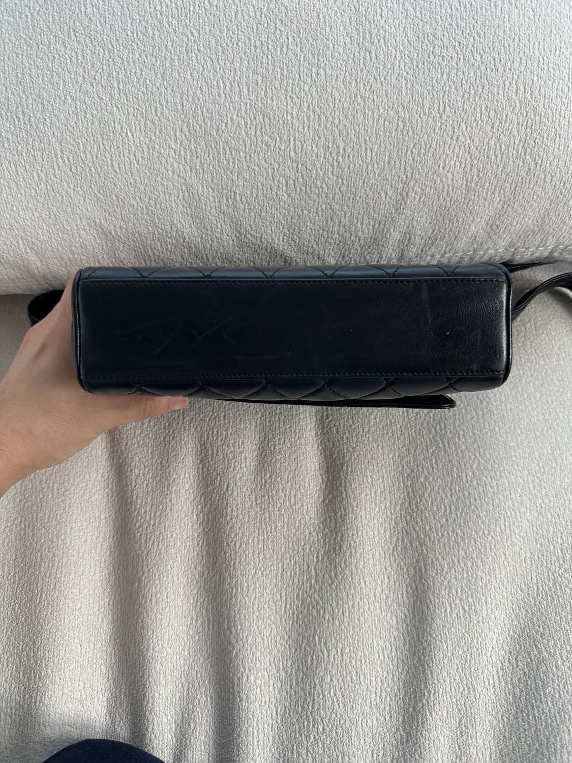 CHANEL 샤넬 빈티지 퀼팅 레더 크로스백(4번대) 상품이미지5