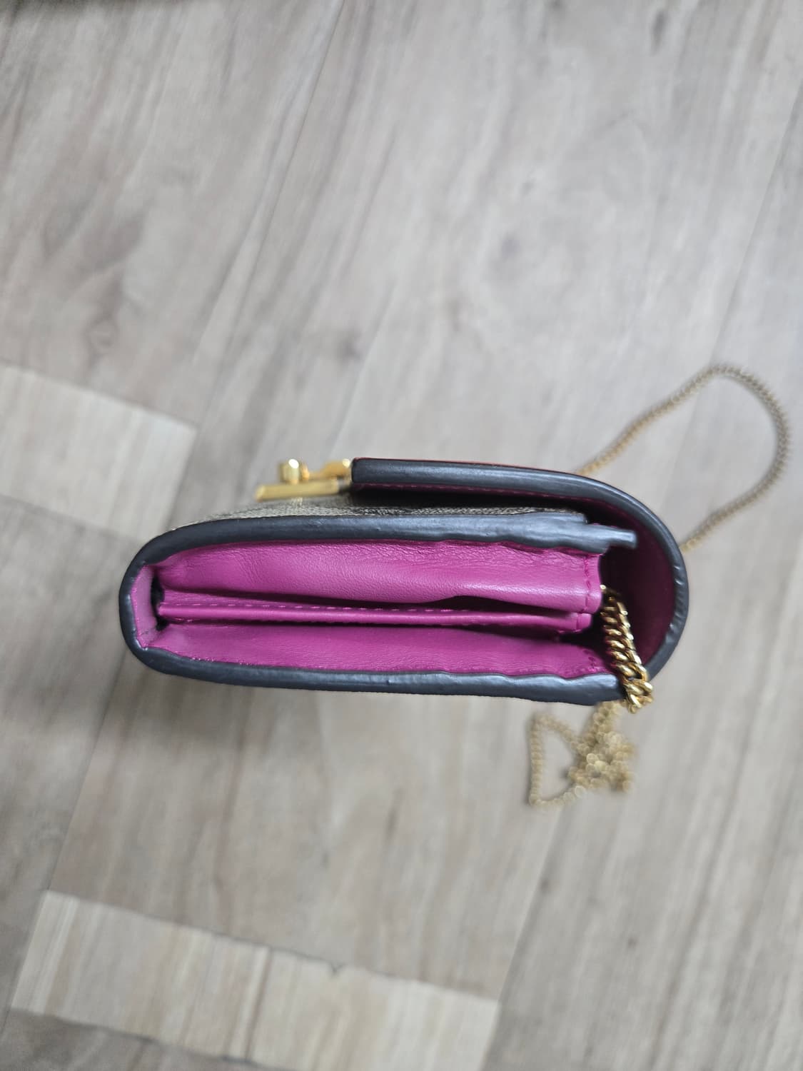 구찌 체인지갑 상품이미지2