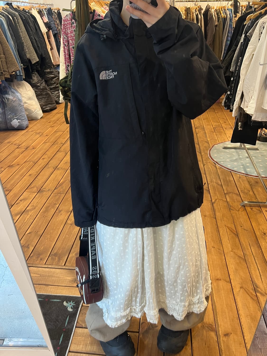 노스페이스 블랙 베이직 후드 바람막이  상품이미지2