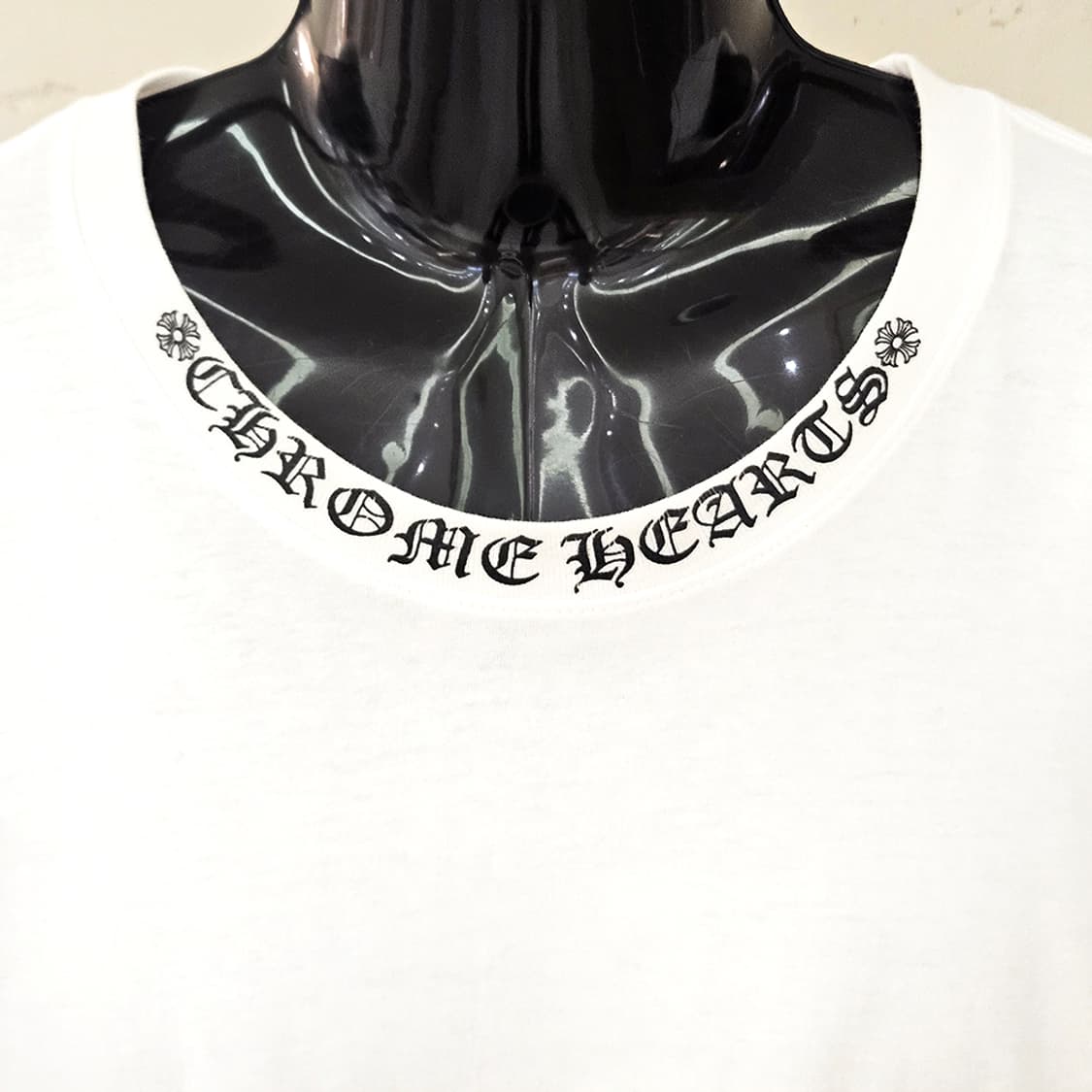 [XXL] 크롬하츠 넥 레터링 롱슬리브 화이트 B1213C138 상품이미지5