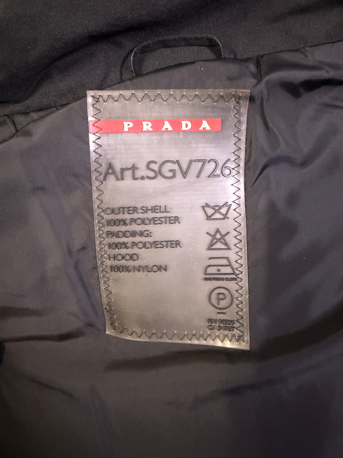 prada sprots 고어텍스 자켓 상품이미지4