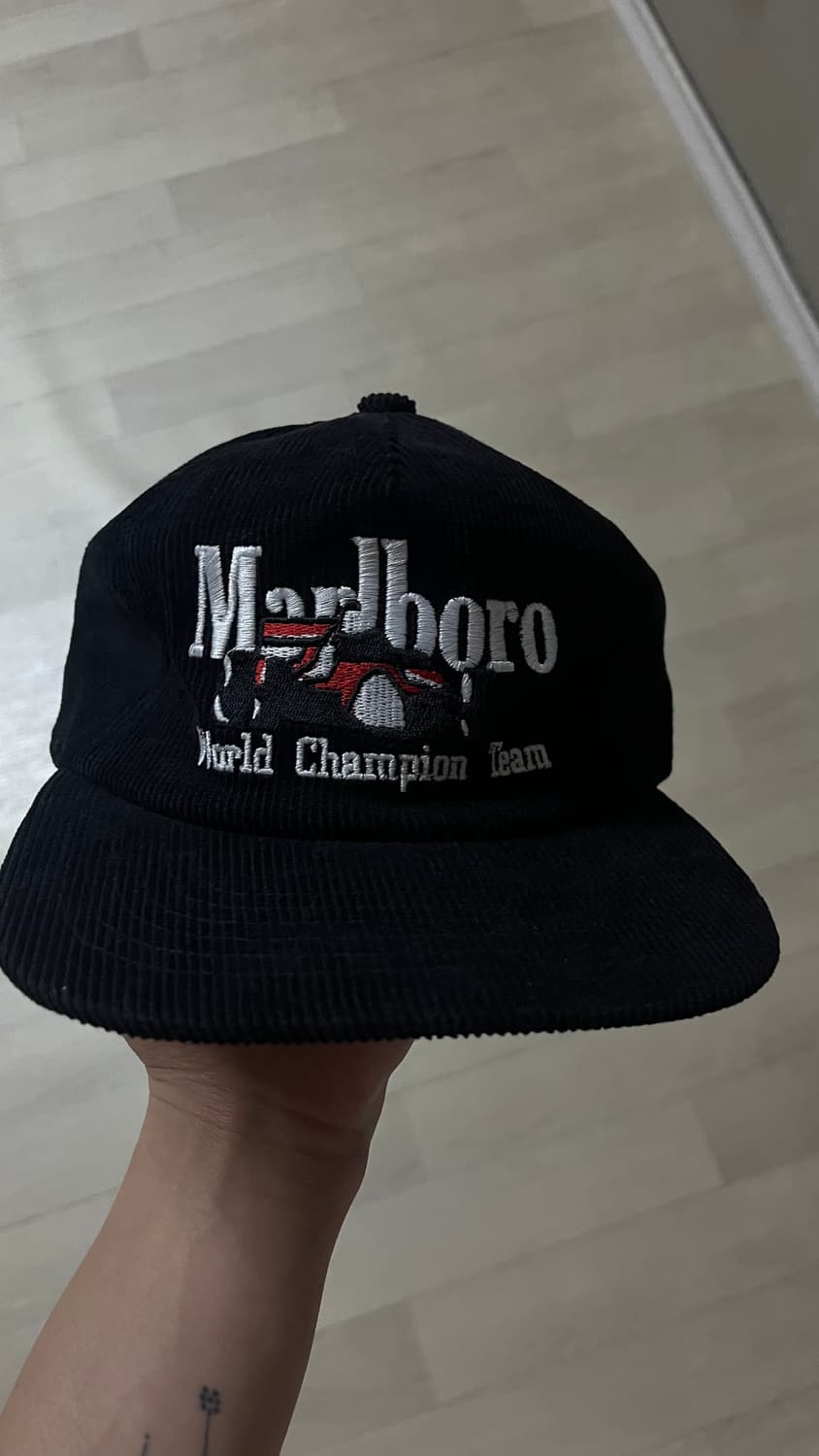 말보로(Malboro) 블랙 코듀로이 레이싱캡 상품이미지1