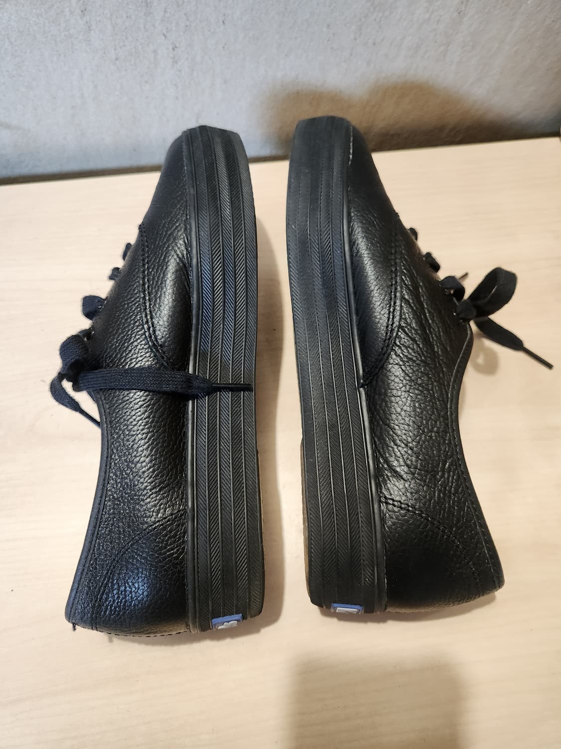  Keds 블랙 레더 스니커즈 39사이즈 (컨디션 A급)” 상품이미지6