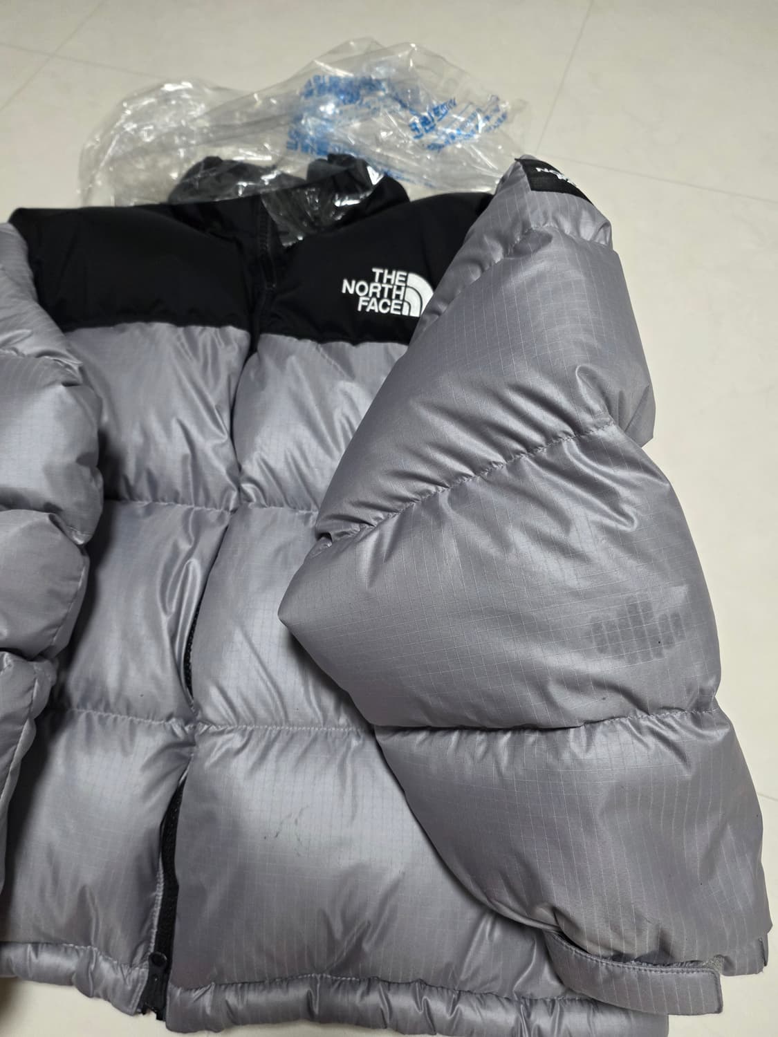 노스페이스 눕시 패딩 XL(105) 사이즈, 헤더 그레이색상 상품이미지9
