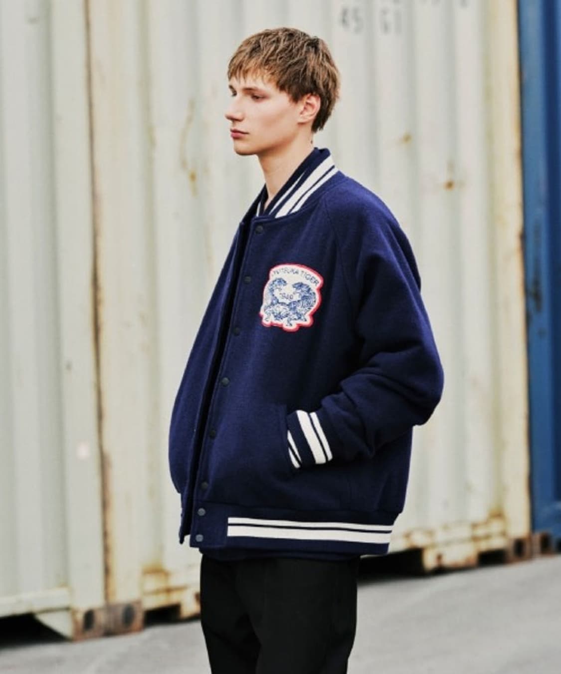 (새상품)오니즈카타이거 네이비 블루종 자켓 상품이미지3