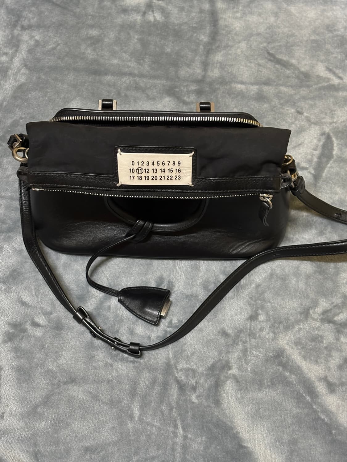 정품 메종 마르지엘라 5AC 미니 블랙 토트백 상품이미지2