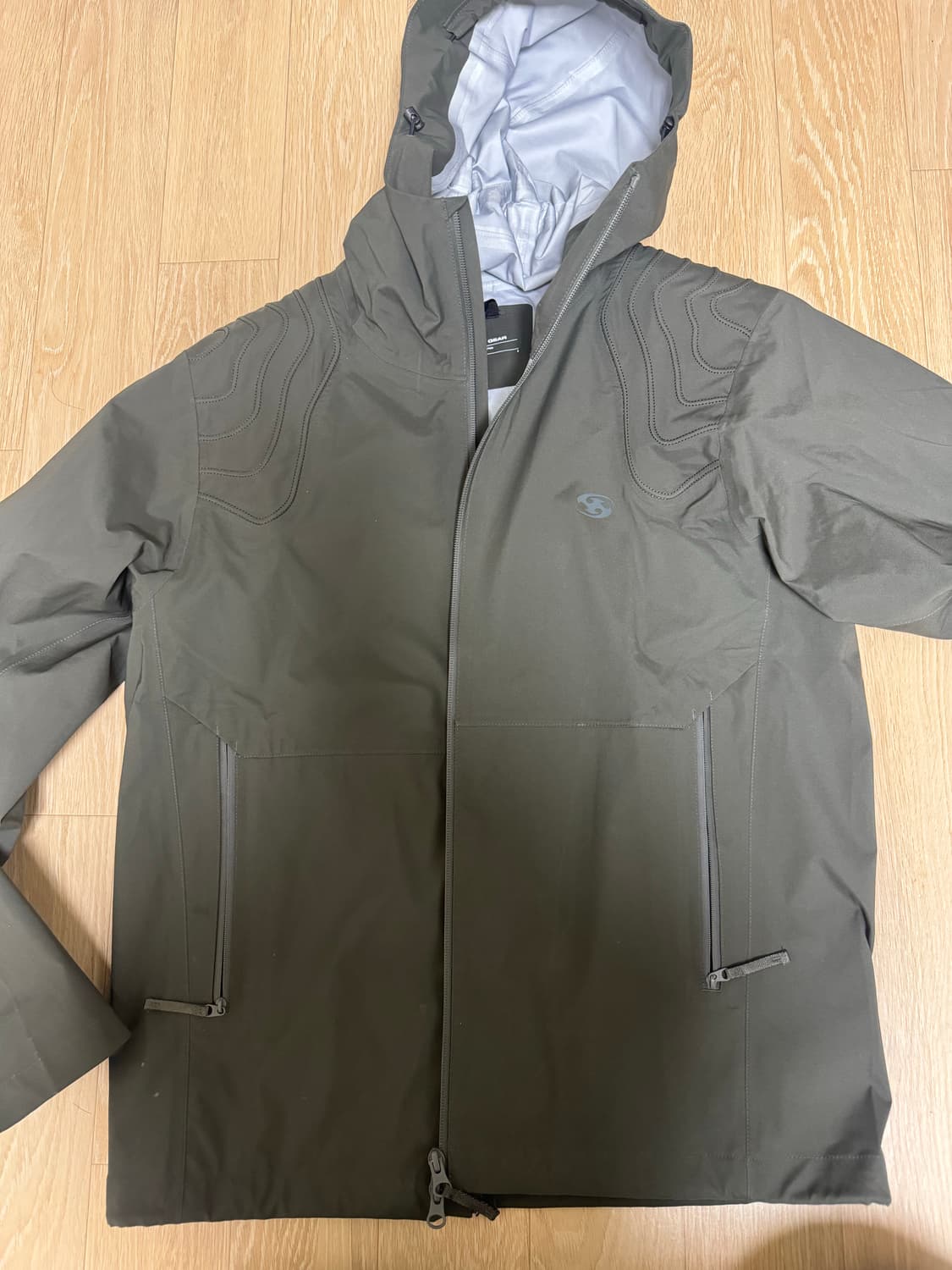 [1 사이즈] 산산기어 ALEA SHELL 바람막이 판매 상품이미지1