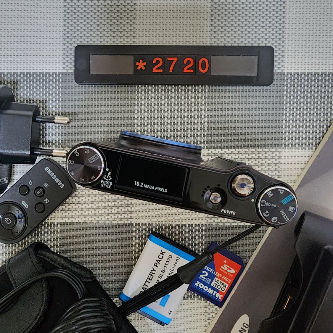삼성 블루 NV 24 HD 디지털카메라 박스품 상품이미지3