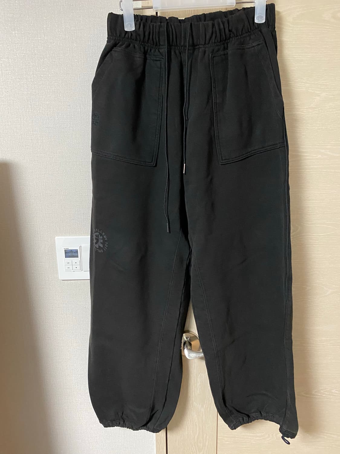 [2] 폴리테루 1011 퍼티그 스웻팬츠 블리치드 블랙 상품이미지1