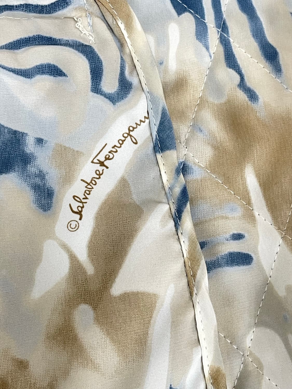 페라가모 간치니 퀼팅 자켓 상품이미지8