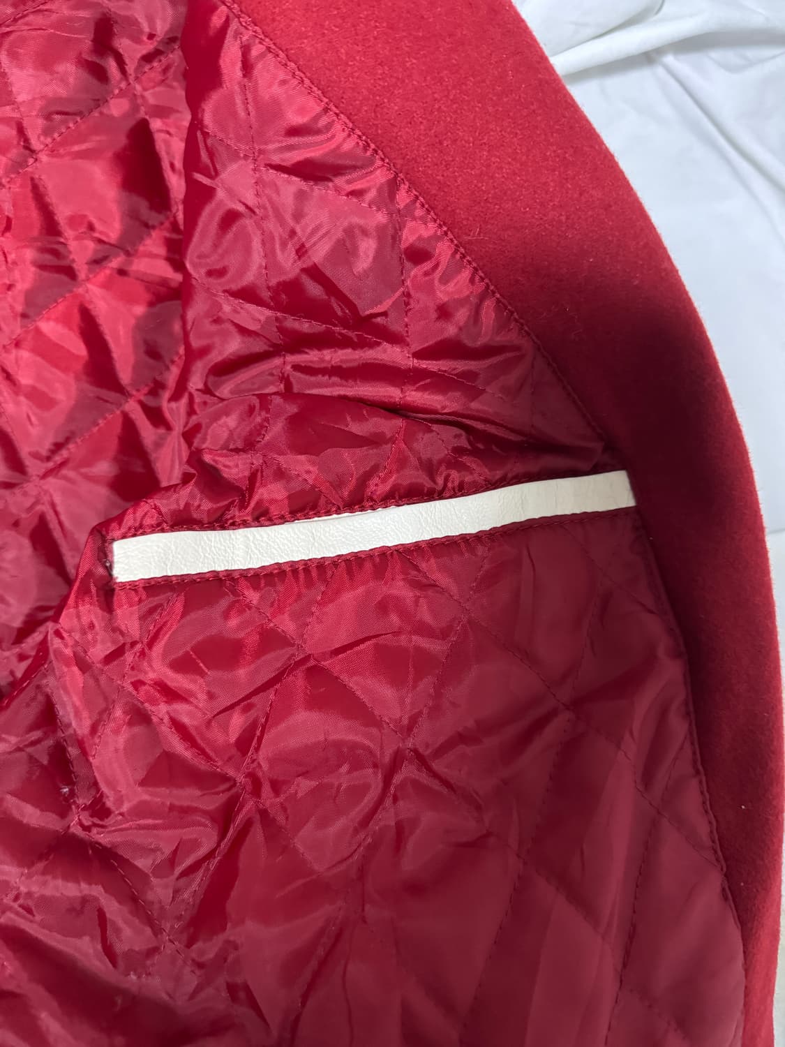 Jassie 돈피 울 자수 바시티 자켓 상품이미지6