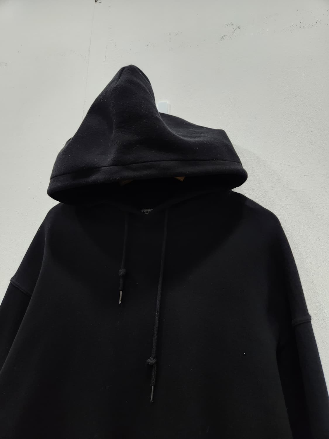 LOGAN 로건 검정색 후드티 남성 100사이즈 상품이미지2