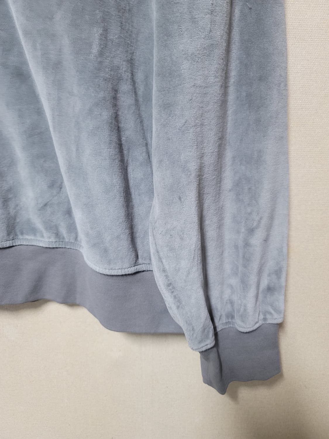 Mlb 벨벳 메가오버핏 맨투맨 상품이미지3