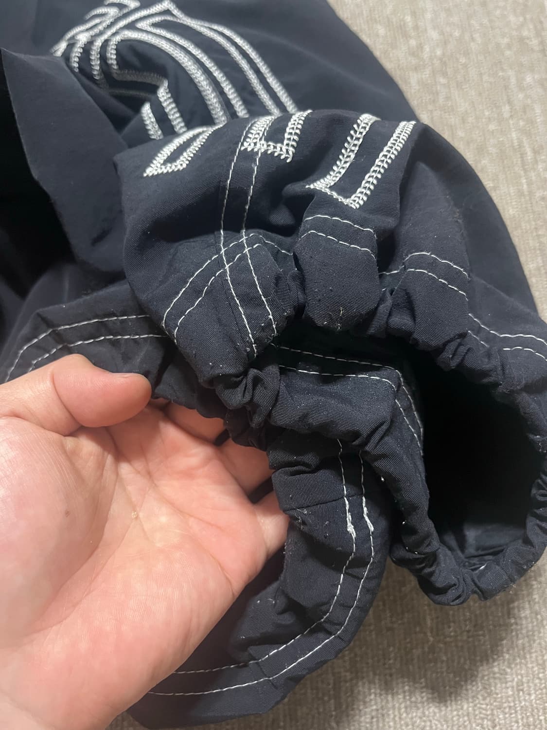 슈프림 25ss 스펠아웃 트랙 팬츠 m 상품이미지3