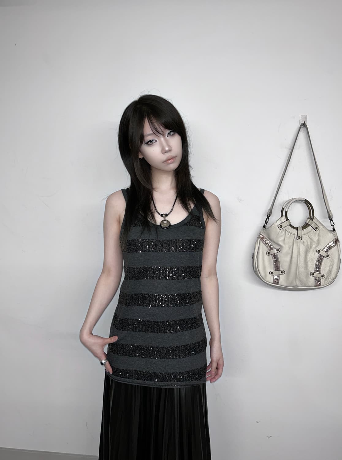 Sequin Big Stripe Sleeveless Top 상품이미지2