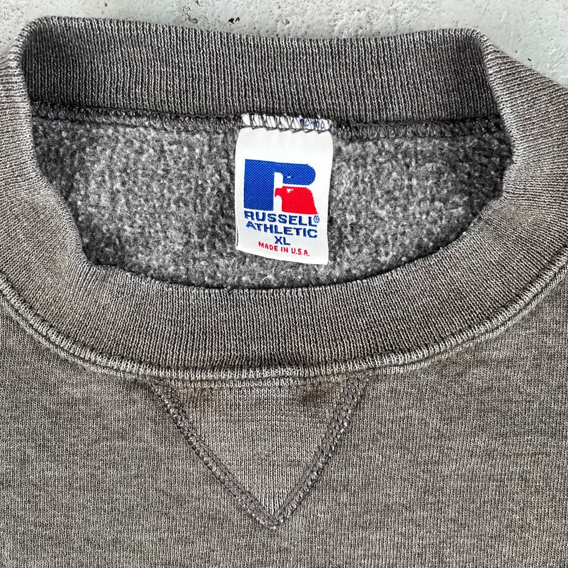 빈티지 러셀 애슬레틱 Thrashed 스웻셔츠 상품이미지3