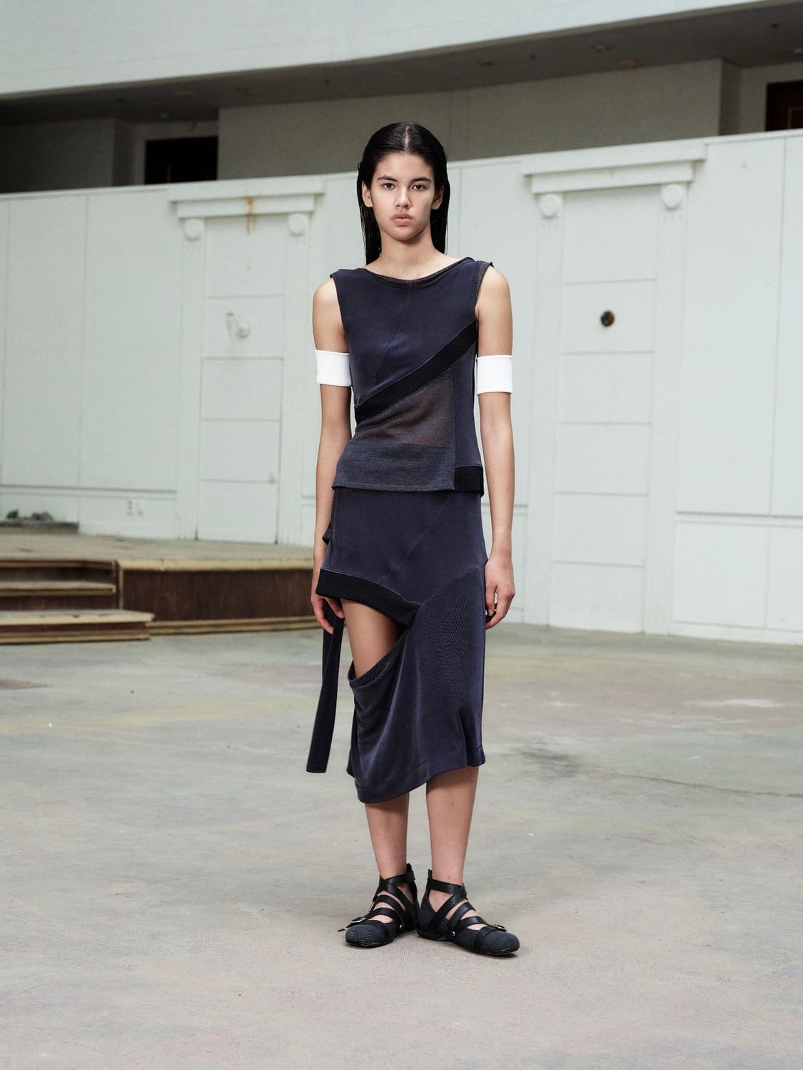 Open yy PANEL CUTOUT SKIRT 오픈와이와이 스커트 상품이미지1
