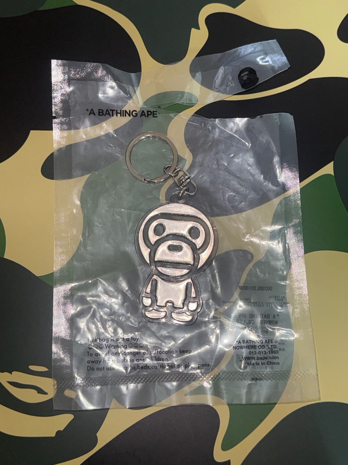 베이프 bape 베이비마일로 리플렉티브 키체인 블랙 키링 열쇠고리 상품이미지1