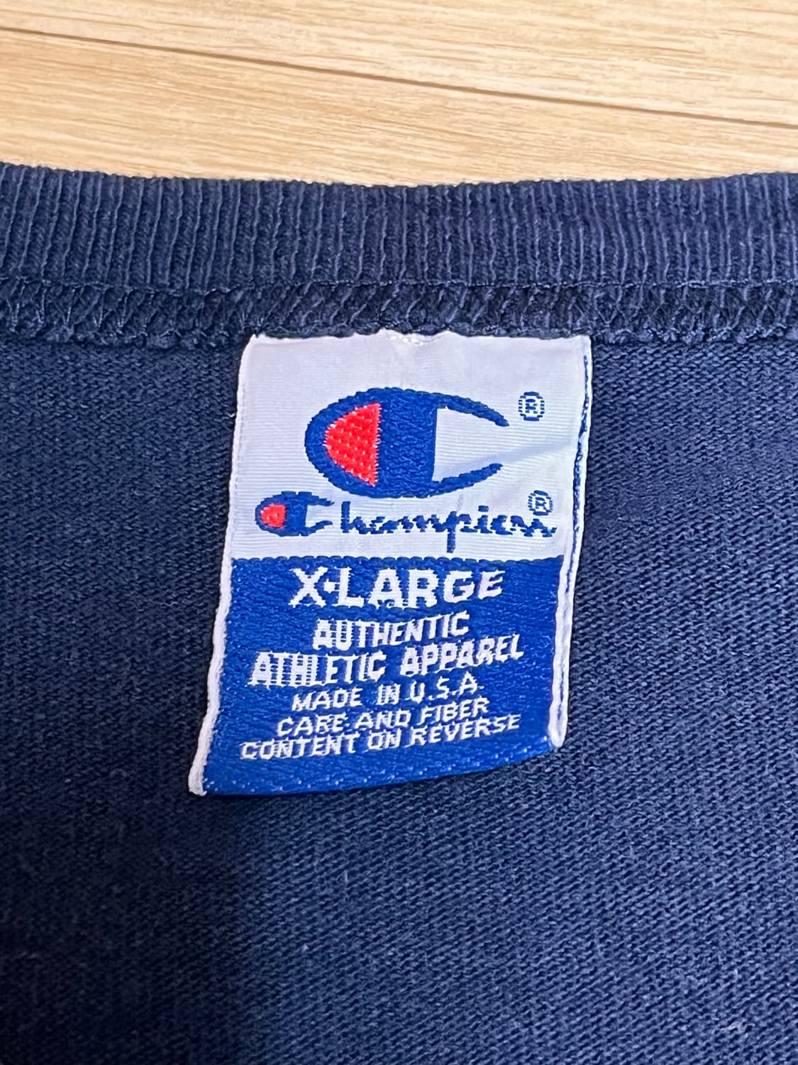 90s 챔피온 위스콘신 네이비 반팔티 XL 상품이미지3