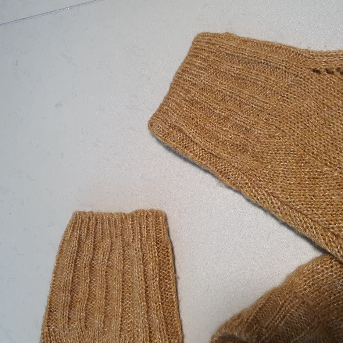 써스데이아일랜드 눈꽃 자가드 가디건 상품이미지8