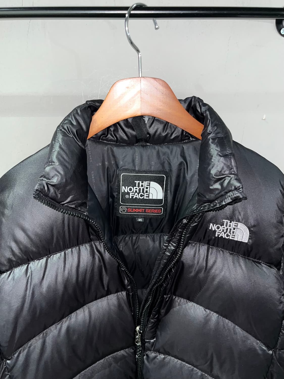 노스페이스 써밋 패딩 상품이미지3