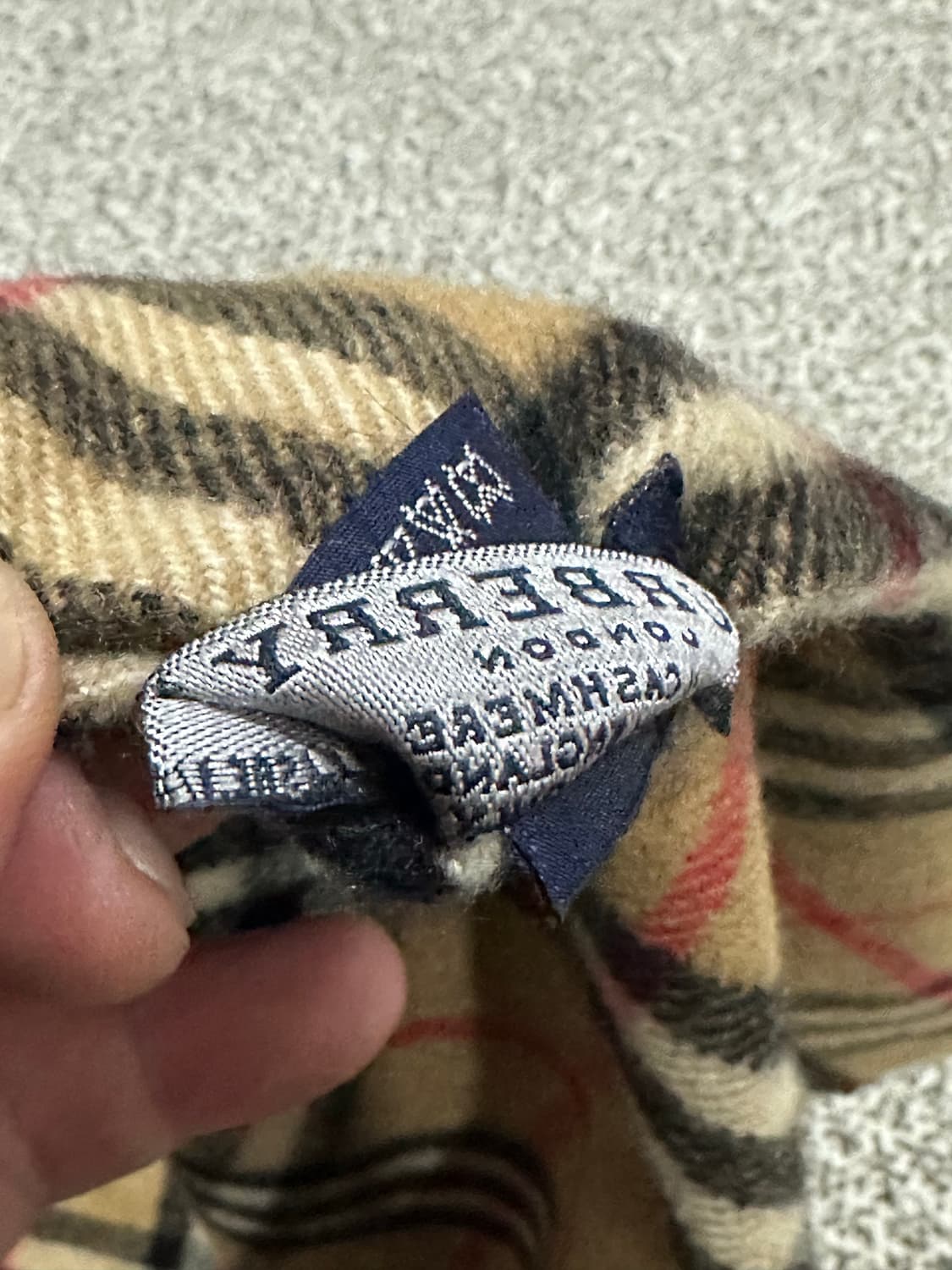 버버리 캐시미어 머플러 노바체크 상품이미지3