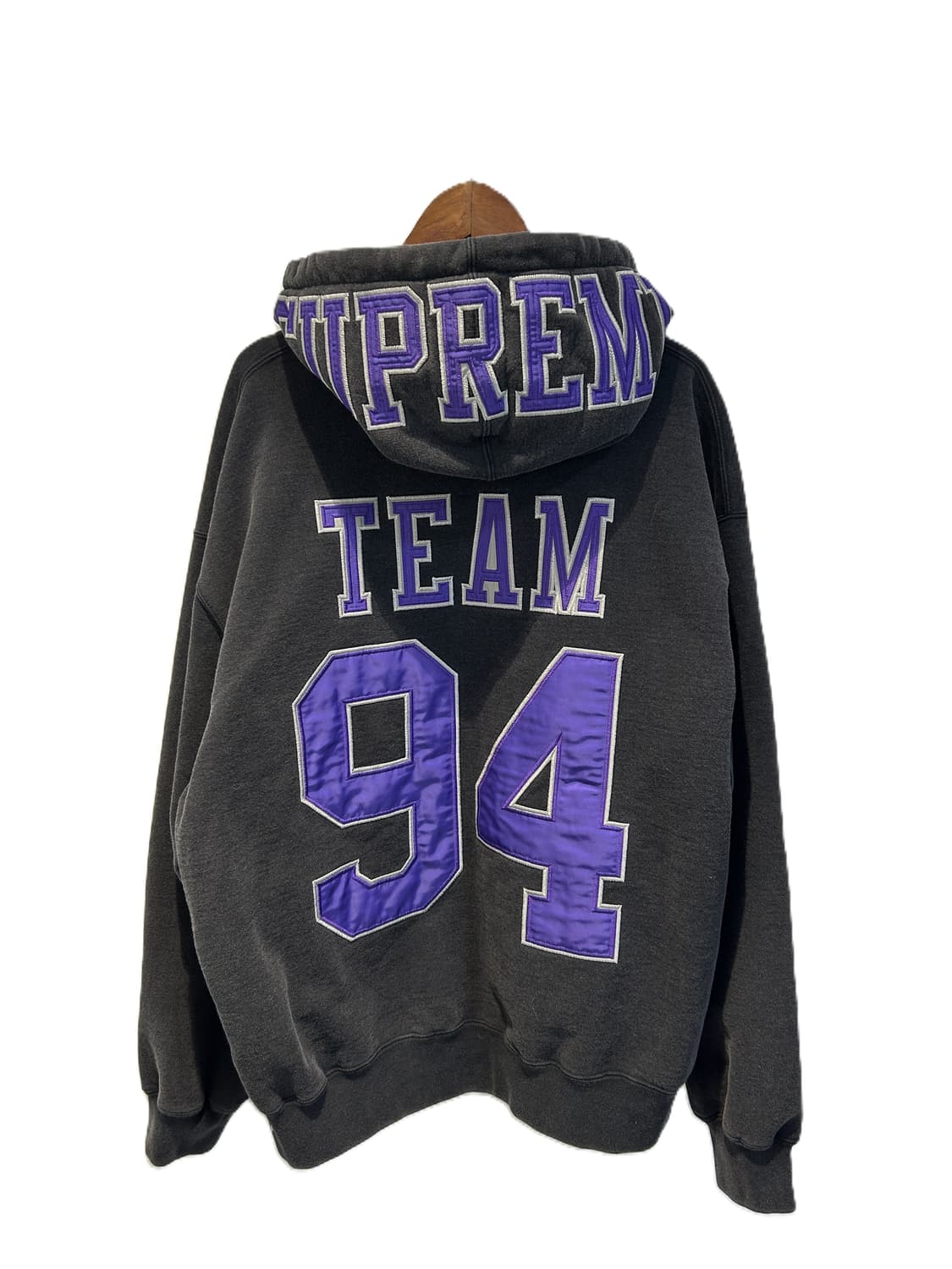 슈프림 팀 94 후드 스웨트셔츠 상품이미지1