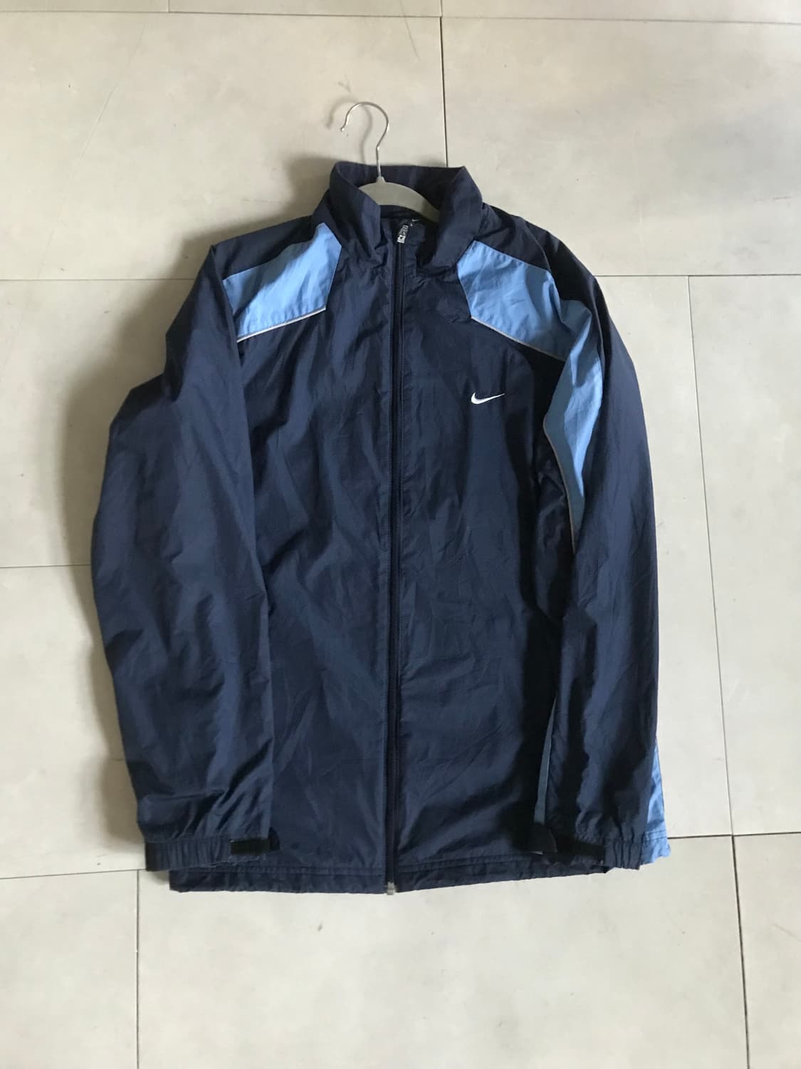 나이키 네이비 연하늘 바람막이 상품이미지9