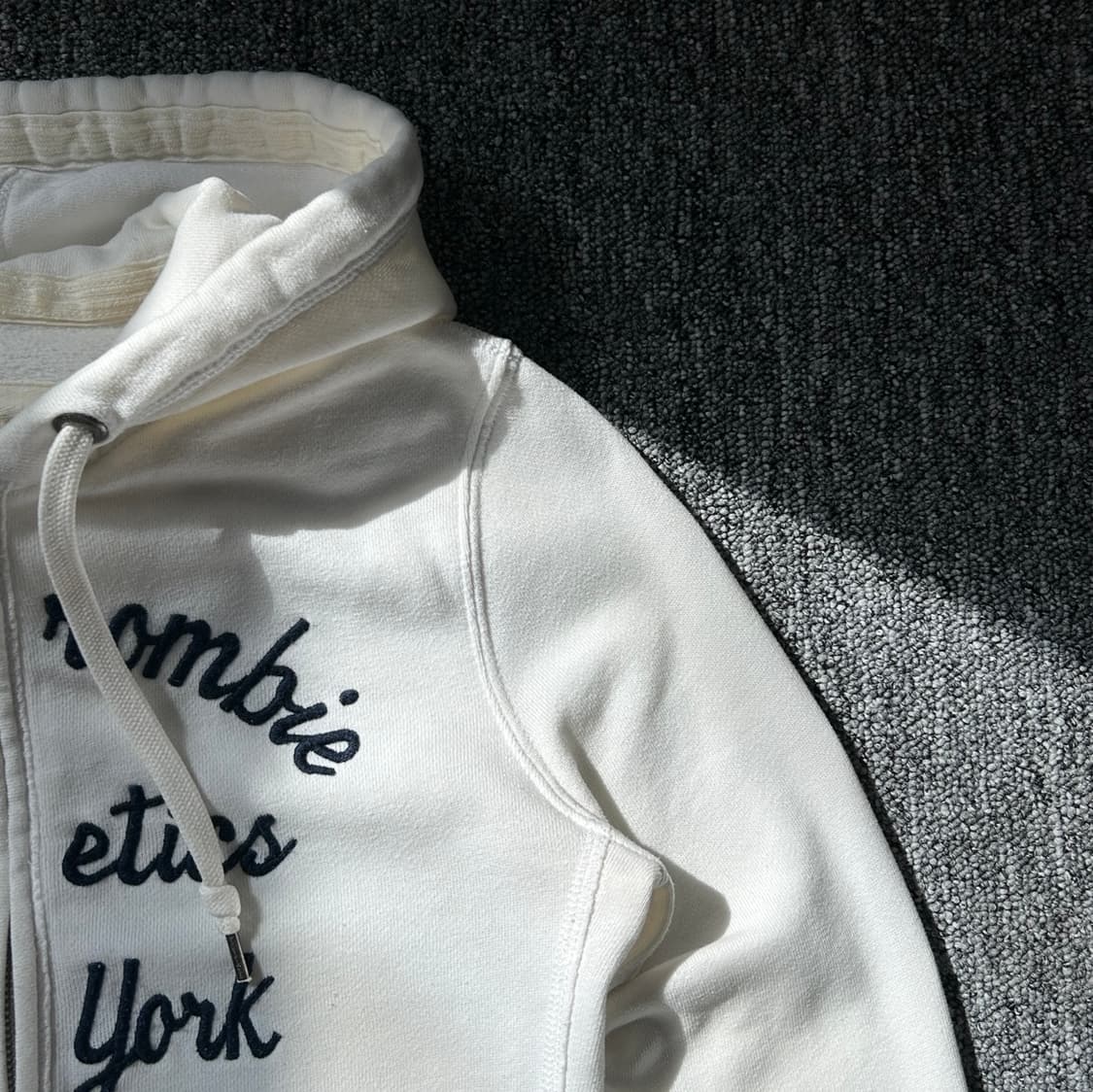 아베크롬비 y2k 아이보리 딱붙핏 후드집업  상품이미지3