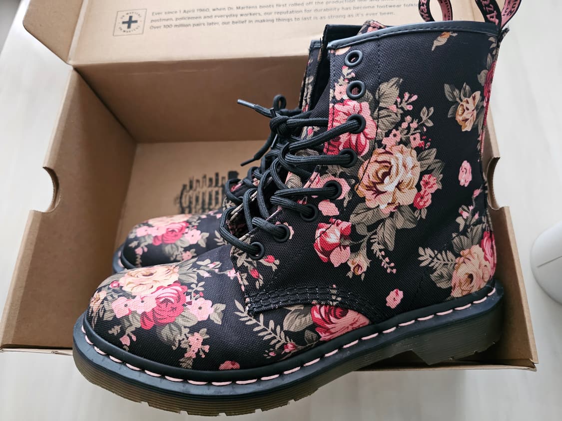 닥터마틴 플로럴 여성 부츠 UK5 상품이미지3